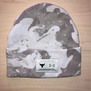 Under Armor Beanie snow camo